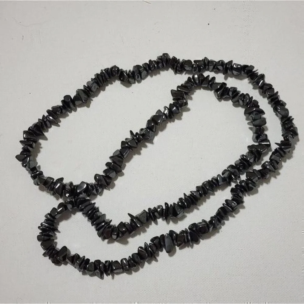 Hematite necklace‎